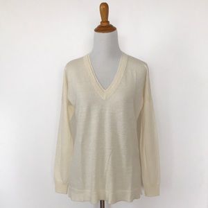 New J. Crew V Neck Merino Linen Blend Sweater in Cream